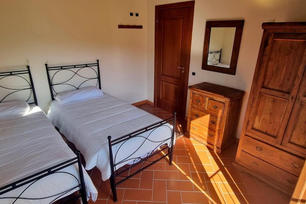 הוילה גרבה אין קיאנטי Fienile Panoramico Nel Chianti מראה חיצוני תמונה