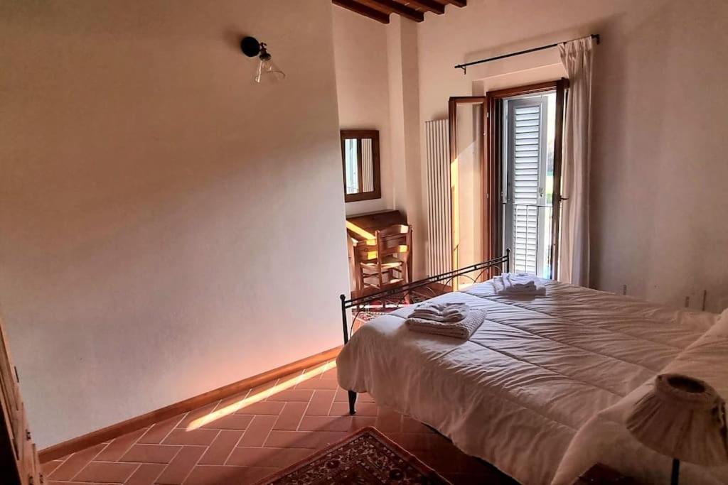 הוילה גרבה אין קיאנטי Fienile Panoramico Nel Chianti מראה חיצוני תמונה